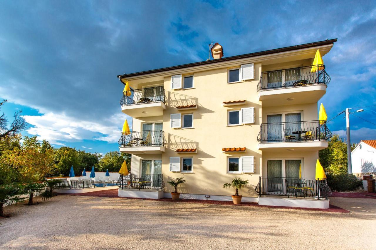 Luxury Palmer Residence Krk Dobrinj Buitenkant foto