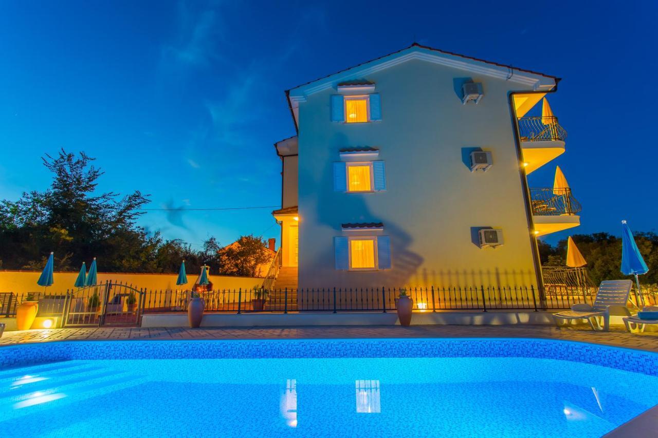 Luxury Palmer Residence Krk Dobrinj Buitenkant foto